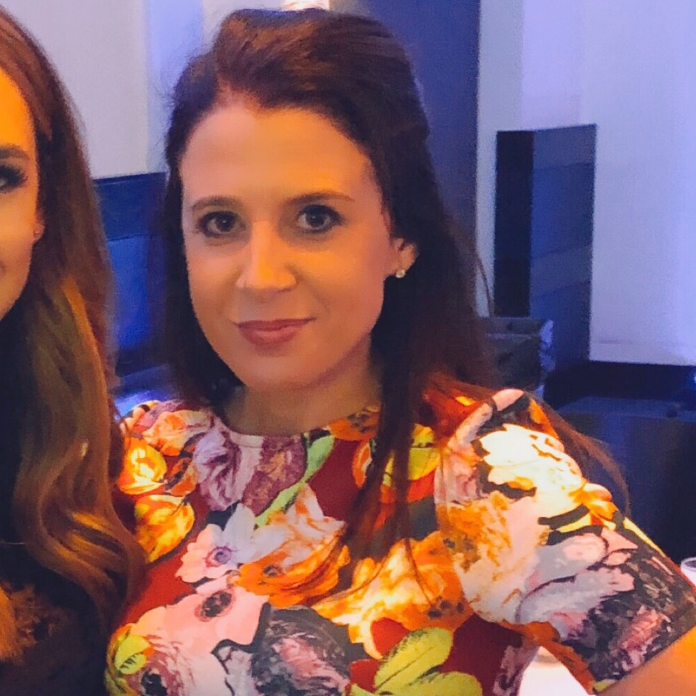 Meet your Posher, Carrie